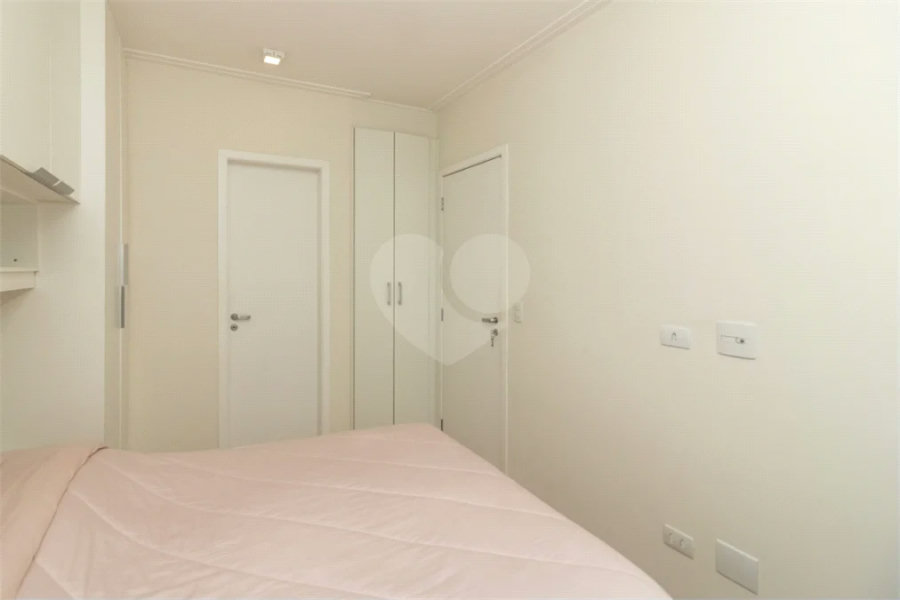 **Apartamento na Saúde 61m² | 2 dormitórios | 1 suíte | 2 vagas | depósito privativo**