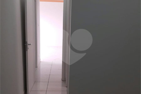 Apartamento no Condomínio Residencial Hadad.