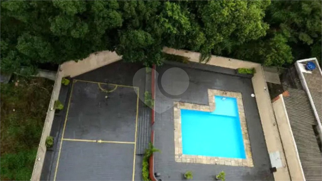 Apartamento à venda com 2 quartos, sendo 1 suíte,  em Jardim Itacolomi, São Paulo, SP