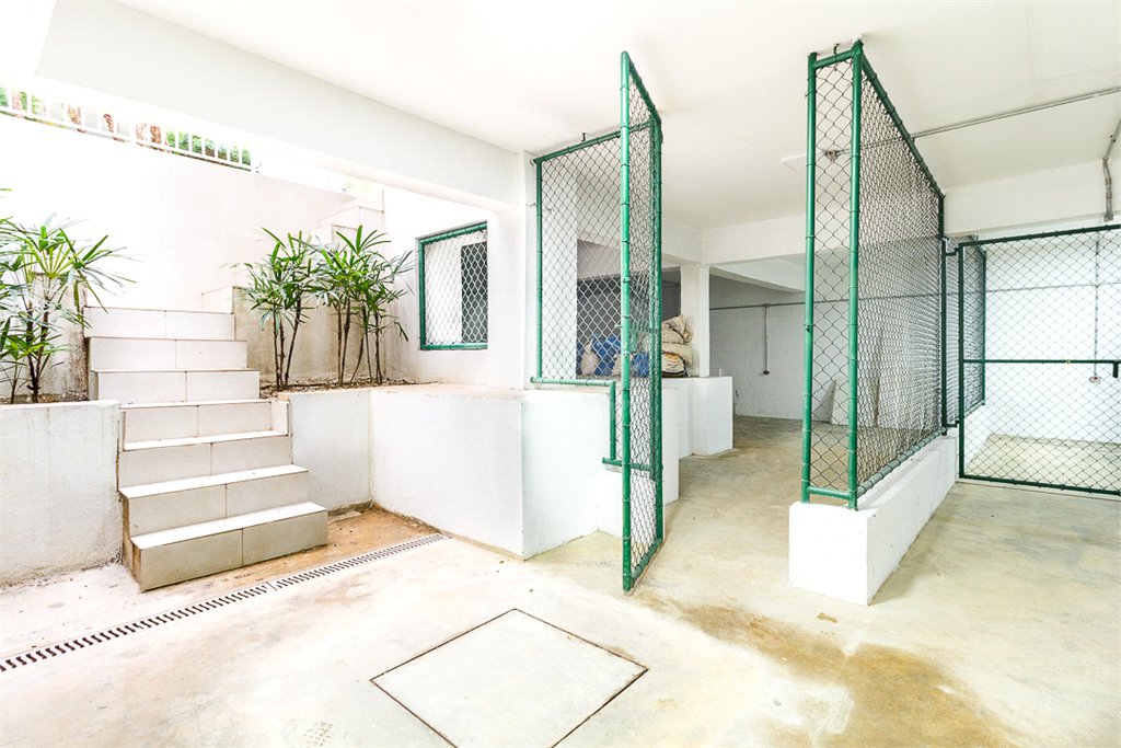 Casa à venda com 4 suítes no condomínio Villagio Quadrifolio, São Paulo - SP