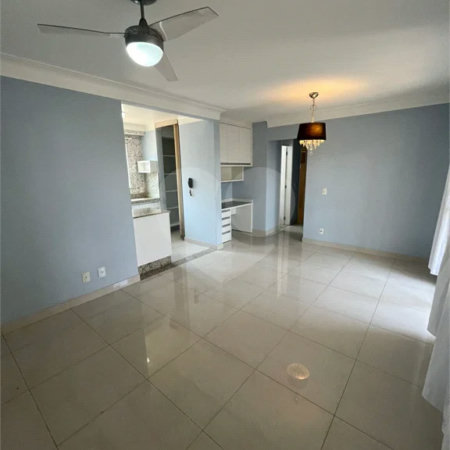 Apartamento 3 dormitórios no Avalon