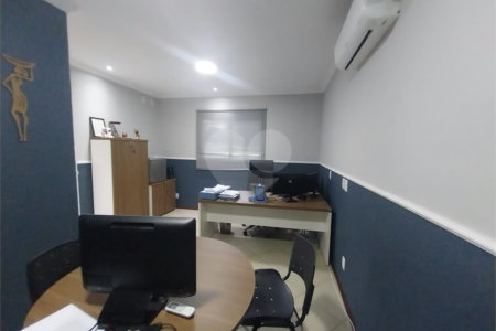 Casa Térrea Disponível para Locação e Venda no Condomínio Vilaggio Capriccio