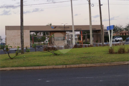 Casa a venda no Condomínio Villeneuve Residencial em São Carlos