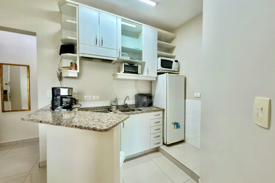 Apartamento à venda com 1 suíte em Riviera de São Lourenço, Bertioga, SP