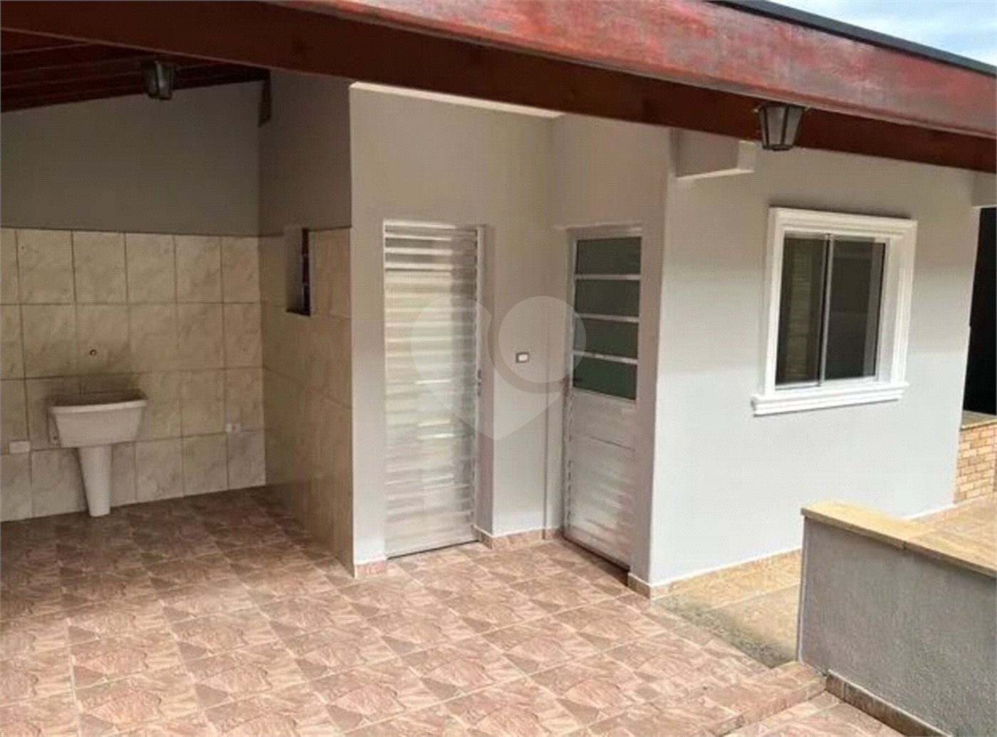 CASA A VENDA 420M², 5 DORMITORIOS, 4 BANHEIROS, 2 VAGAS, BAIRRO JARDIM PARAISO- SÃO JOSÉ DOS CAMPOS/