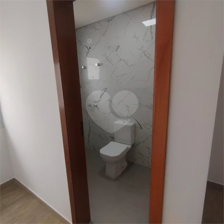SOBRADO NOVO À VENDA NA PENHA, 3 QUARTOS (1 SUÍTE), GARAGEM, ÁREA GOURMET