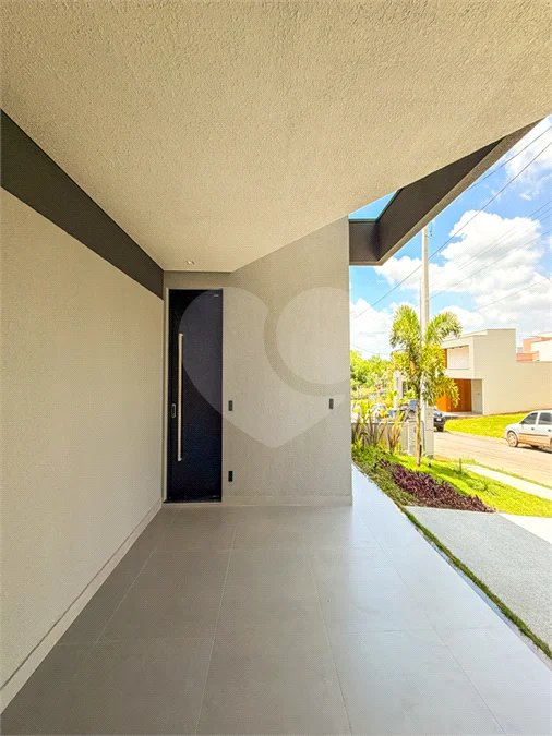 Casa Térrea Evidências - Indaiatuba/SP - R$ 1.950.000,00 - Área Total 307,33 m² - Área Construída 201,90 m² - TÉRREA - 03 suítes sendo a master com closet; Escritório; Lavabo; Cozinha com cooktop, forno, micro-ondas e coifa; Móveis planejados na hall de entrada, sala, escritório, cozinha, gourmet, s