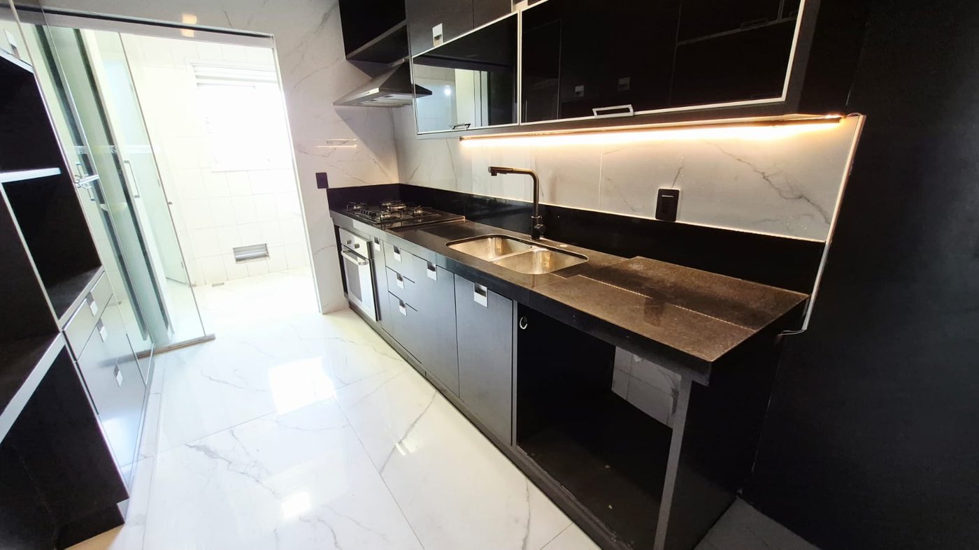 COBERTURA DUPLEX DE ALTO PADRÃO NA VILA SÃO FRANCISCO | 233 m²