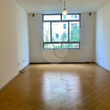 Excelente oportunidade! Paraíso 125m², 3dormitórios sendo 1 suíte, 1 vaga.