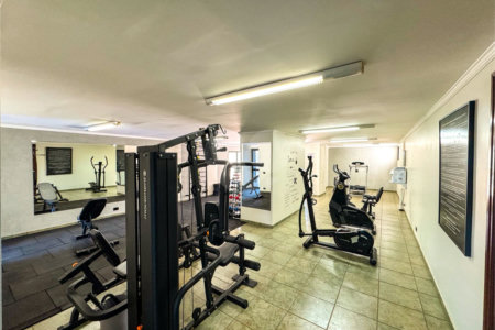 Apartamento à Venda no Centro de São Carlos - com 3 Suítes.