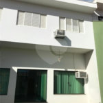 Casa para venda no condomínio fechado Green Village