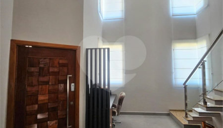 Casa em condomínio à venda com 3 quartos, sendo 1 suíte, em Condomínio Residencial Quebec, São Carlos, SP
