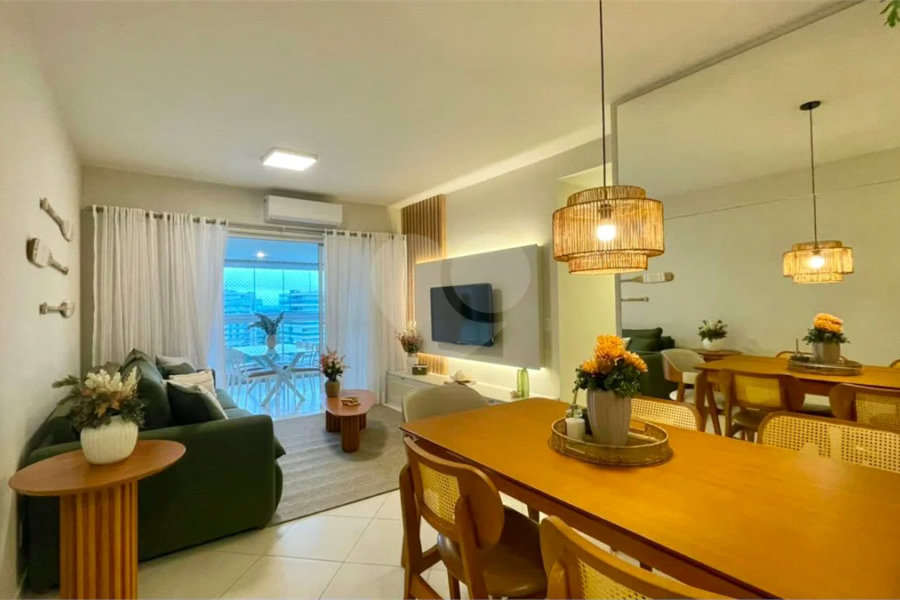 Apartamento à venda com 3 quartos, sendo 1 suíte,  em Riviera de São Lourenço, Bertioga, SP