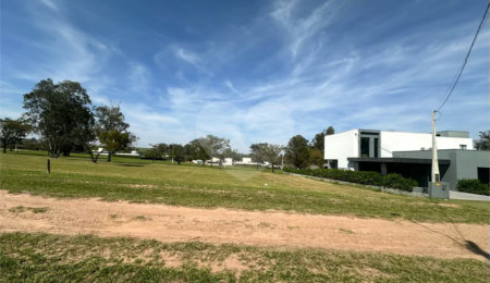Terreno à venda em Vila Pinhal, Itirapina, SP