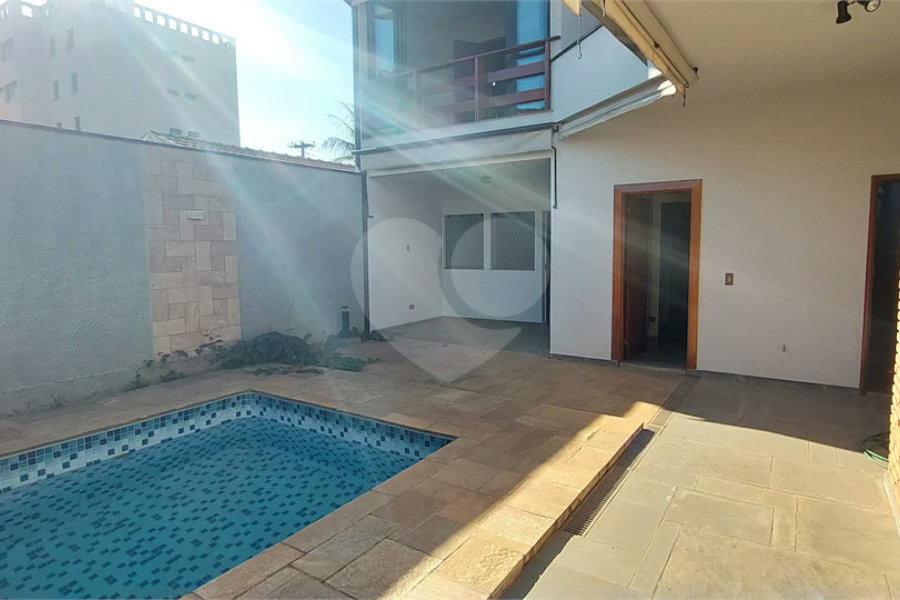 SOBRADO COM DESIGN EXCLUSIVO E LAZER COMPLETO 3 DORMITÓRIOS SENDO 1 SUÍTE