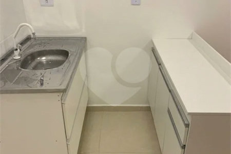 Apartamento á venda no Centro de São Paulo de 26m² com 1 dormitório