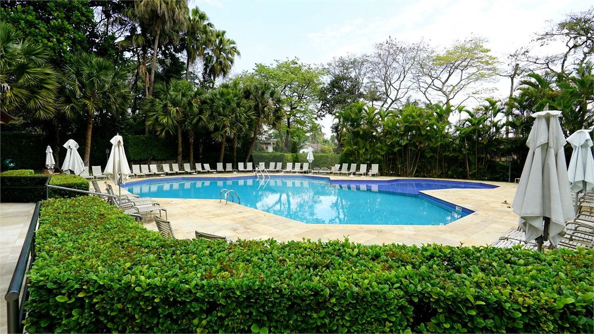 Apartamento à venda com 4 quartos, sendo 3 suítes, em Santo Amaro, São Paulo, SP