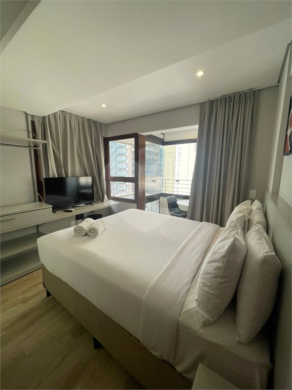 Studio - Jardim Paulista