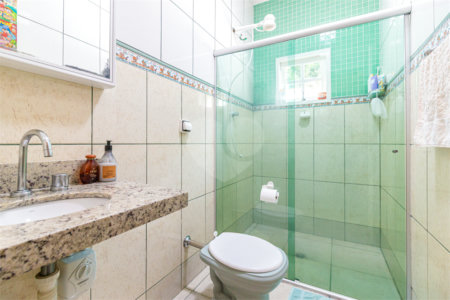 Casa à venda com 3 quartos, sendo 1 suíte,  em Chácara Monte Alegre, São Paulo, SP