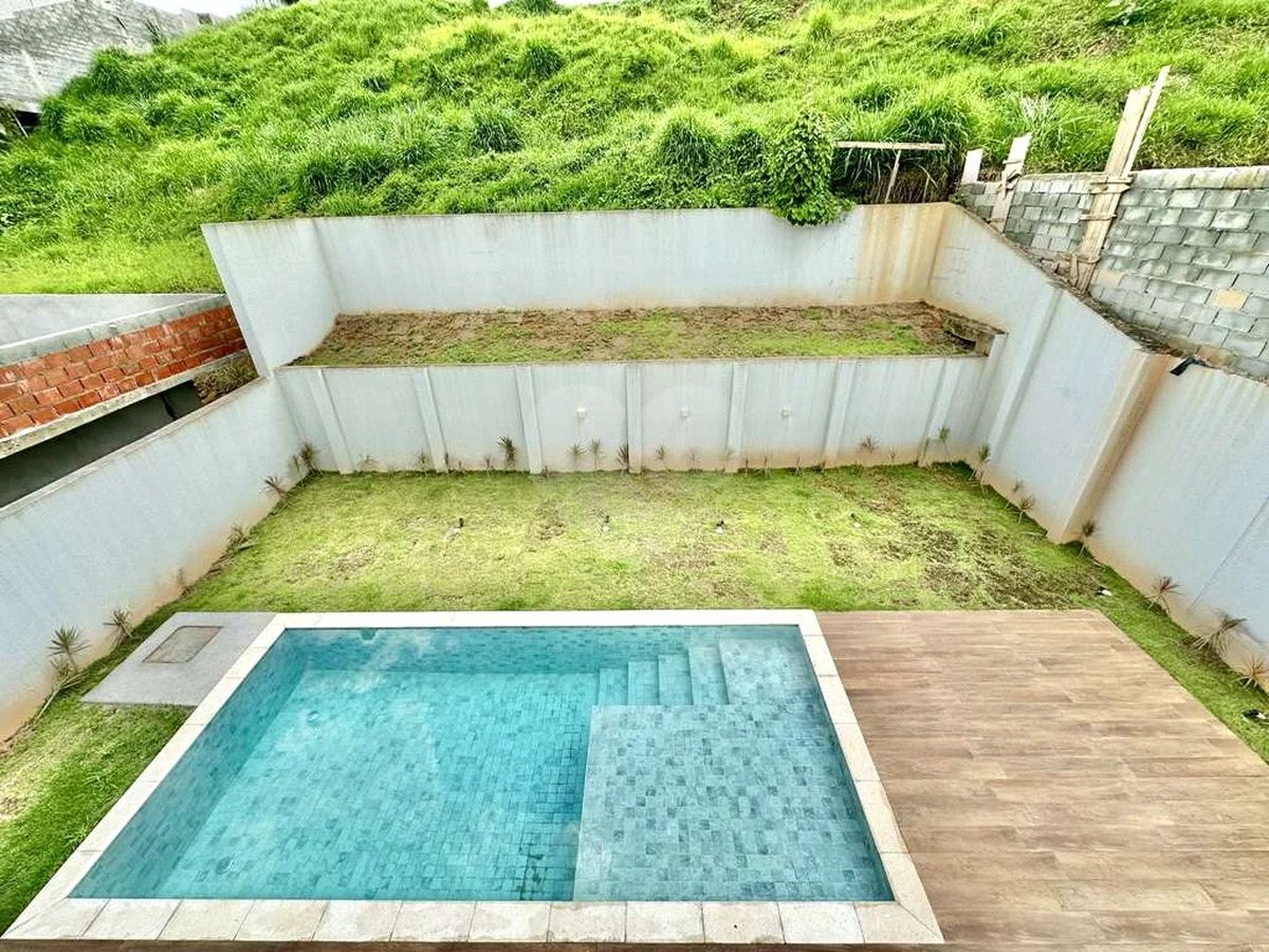 Casa em Cond. Vintage - Zero Km, 3 suítes, piscina, gourmet!