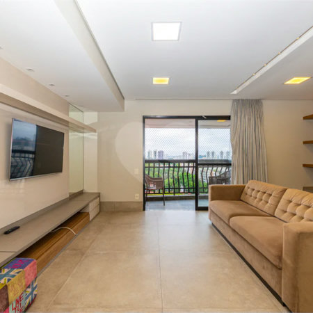 Apartamento à venda com 3 quartos, sendo 1 suíte, em Chácara Santo Antônio, São Paulo, SP