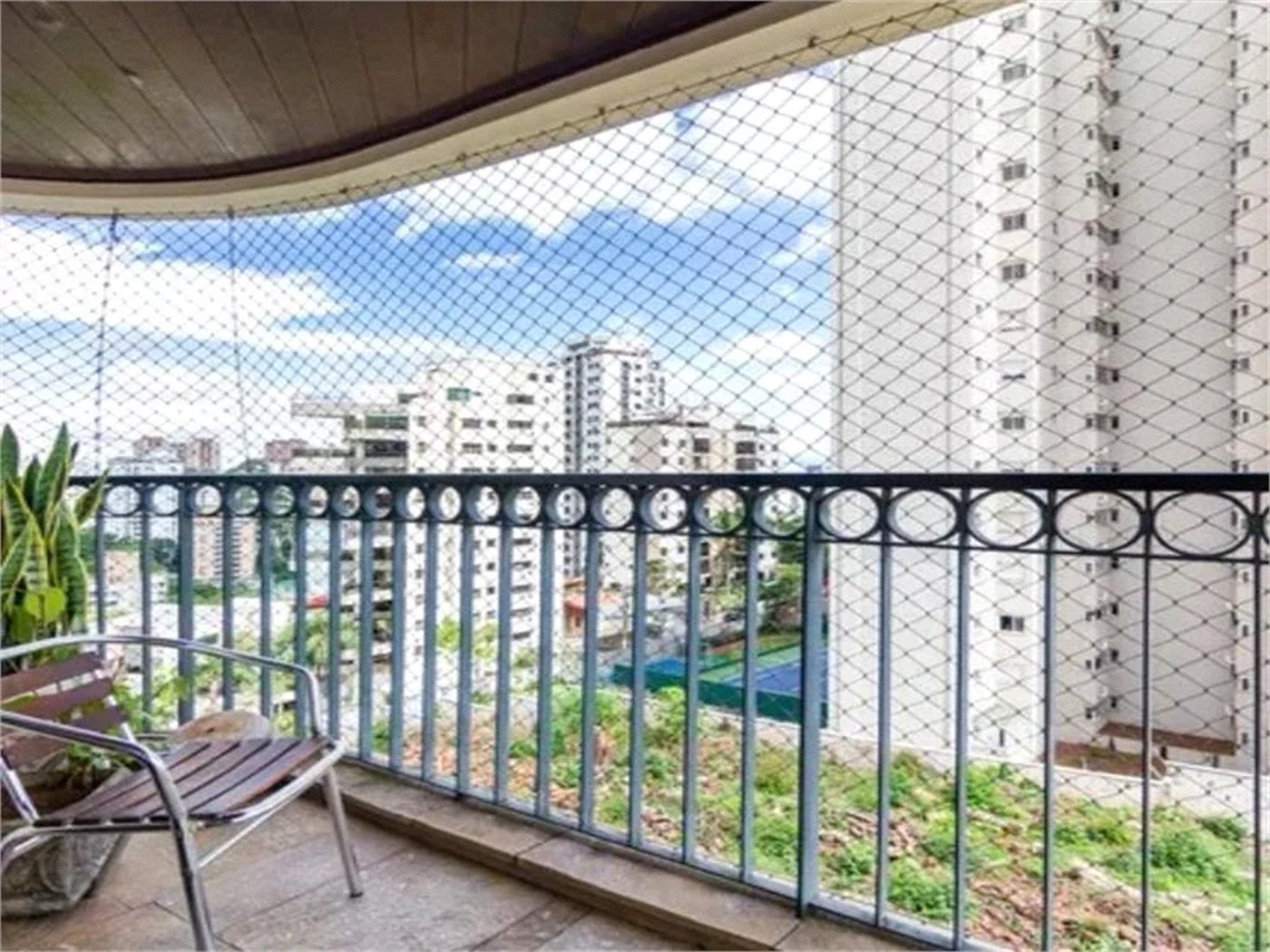 Apartamento à venda com 4 quartos, sendo 3 suítes,  em Vila Andrade, São Paulo, SP