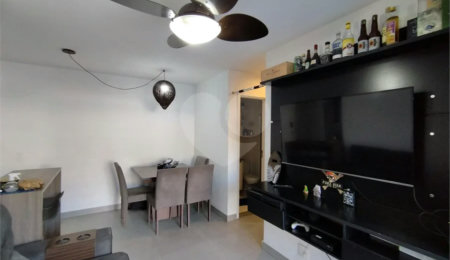 Apartamento à venda com 2 quartos, sendo 1 suíte,  em Saúde, São Paulo, SP