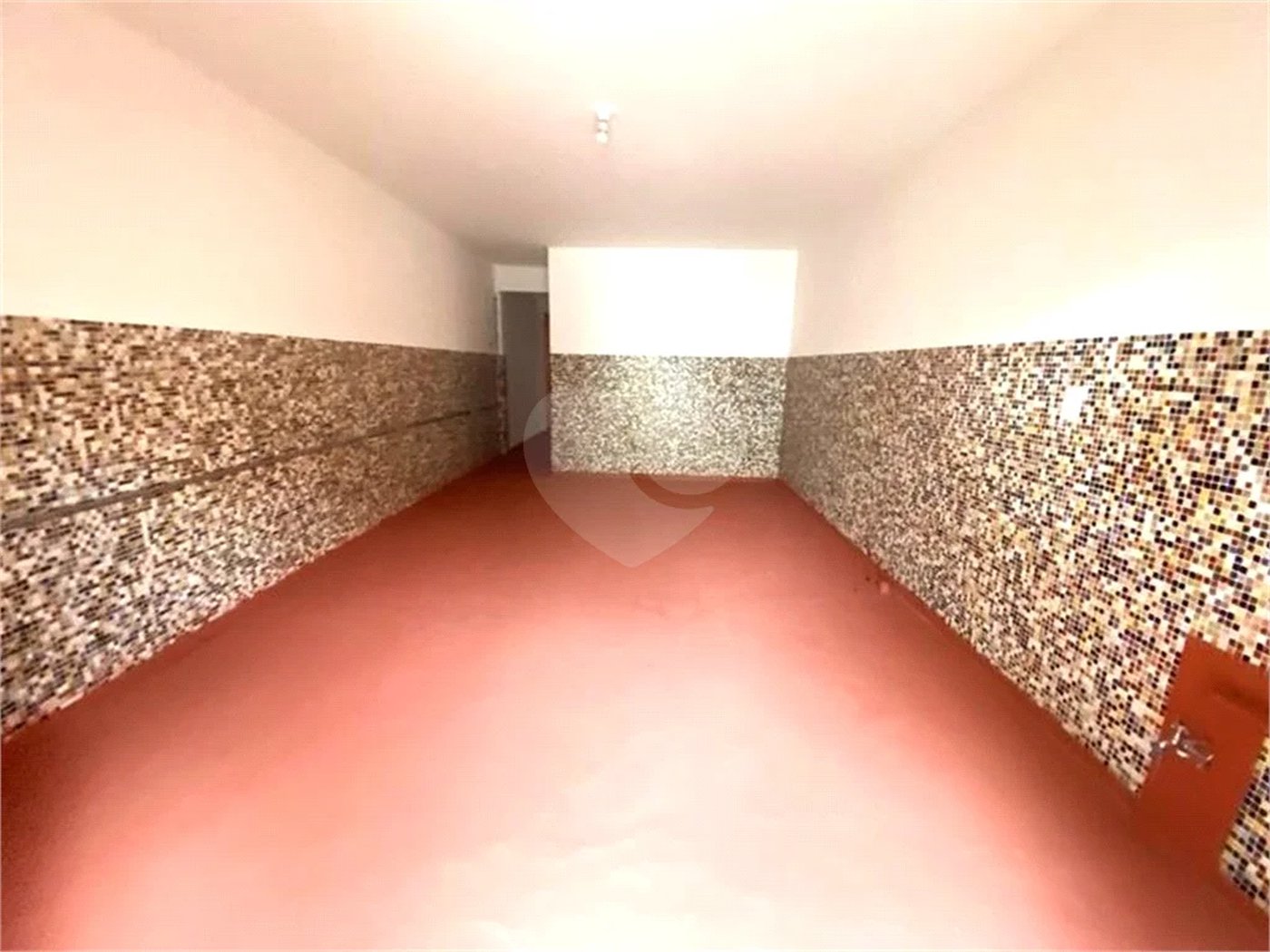 SOBRADO PARA VENDA OU LOCAÇÃO EM PERDIZES COM 3 DORM E 2 VAGAS DE GARAGEM