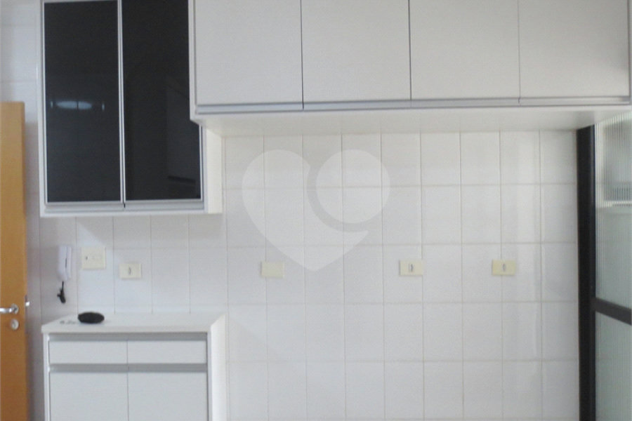 Excelente Apto Reformado na V.Mariana - 4 Quartos/1 Suíte/3 Vagas