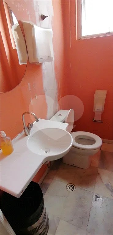 Sala comercial à venda em Higienópolis com 170 m2
