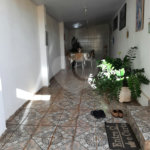 Casa com Salão Comercial no Aracy
