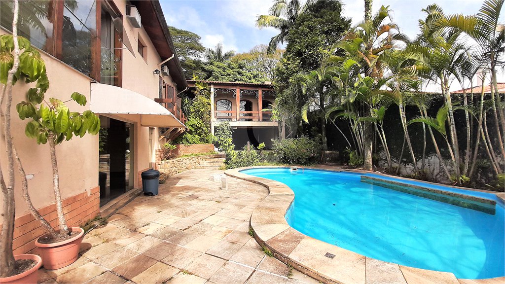 Casa Térrea à venda com 4 quartos, sendo 2 suítes, em Chácara Monte Alegre, São Paulo, SP