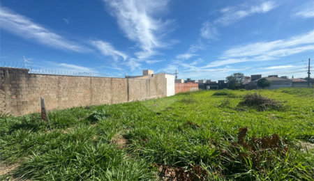 Terreno à venda em Jardim Embaré, São Carlos, SP