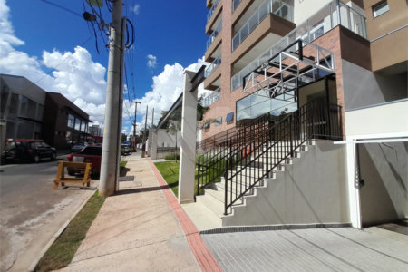 Excelente oportunidade de apartamento à venda no Edifício Monet