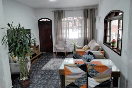 CASA A VENDA OU PERMUTA EM MOGI DAS CRUZES