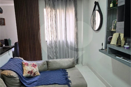 Apartamento com 48 m² localizado na Rua Conselheiro Crispiniano, 125