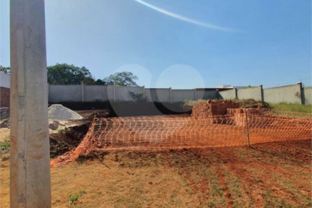 Terreno no Condomínio Tivoli , localizado em Araraquara/SP.