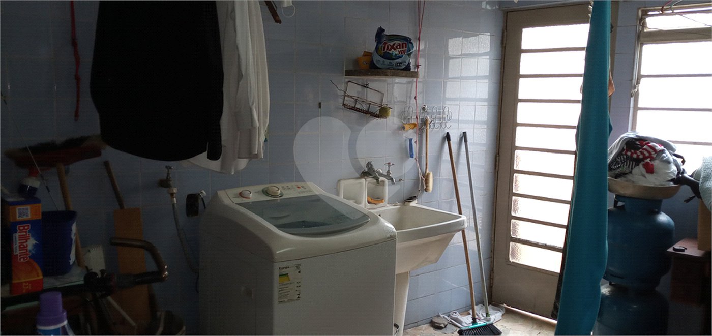 Casa com 315 m² tendo 4 dorm no Jardim da Glória.