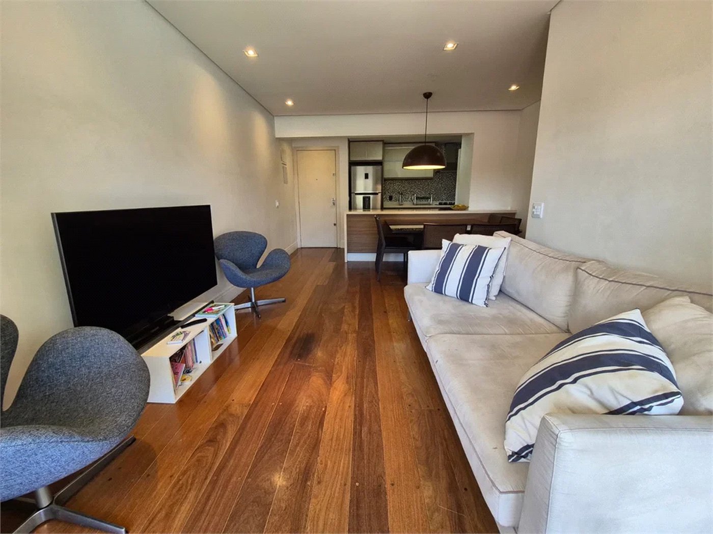 Apartamento à venda no Jardim Bonfiglioli diferenciado com 3 quartos, sendo 2 suítes e 2 vagas