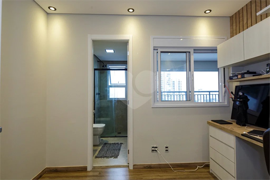Apartamento para alugar com 3 suítes em Santo Amaro, São Paulo, SP
