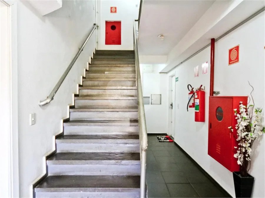 Apartamento à Venda na Vila Clarice – 40m2 - 2 Dormitórios e 1 Vaga de garagem