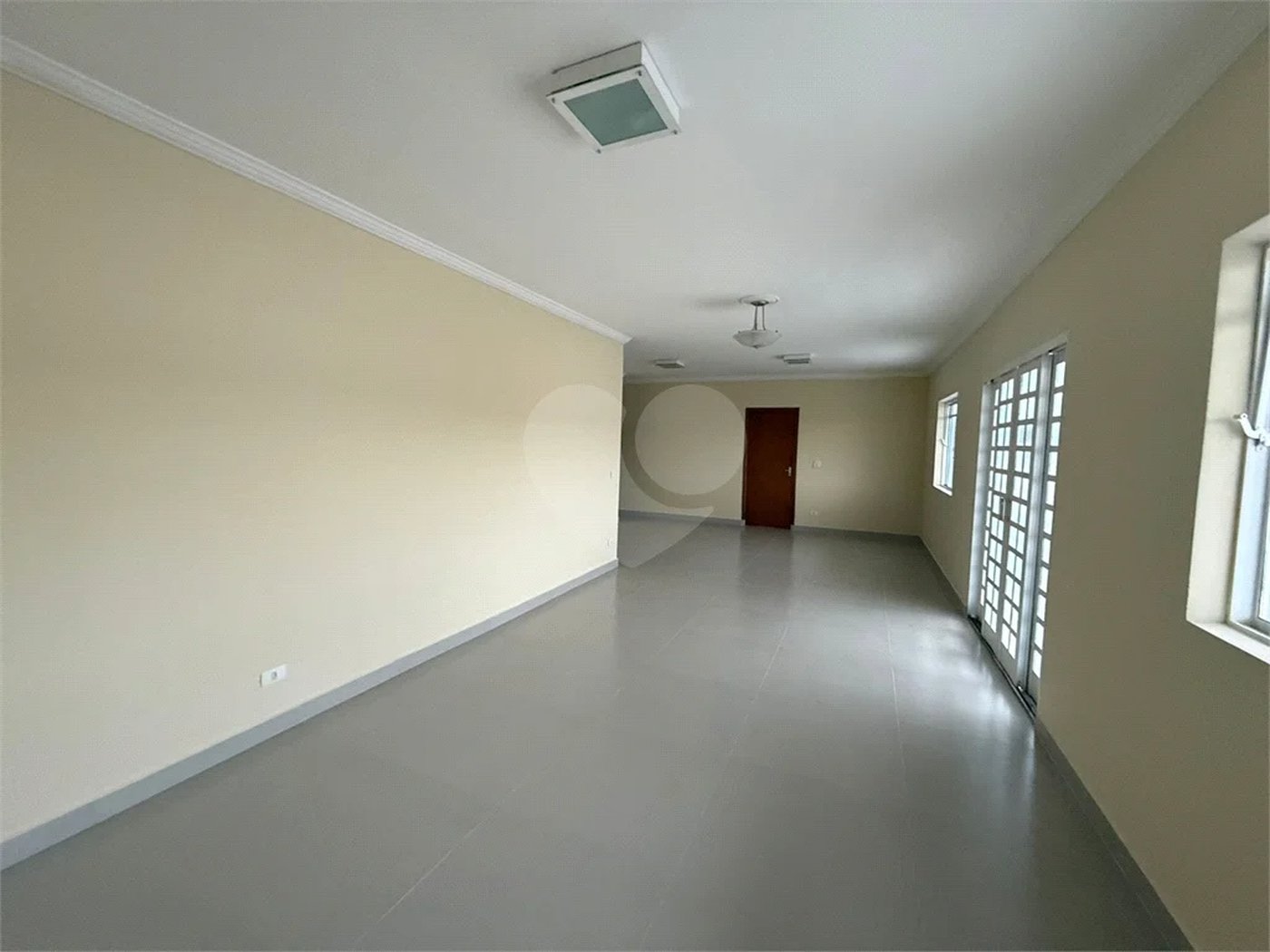 Casa à venda no Bairro Nova Piracicaba Casa à venda 3 dormitórios, 304m2 - Bairro Nova Piracicaba - Piracicaba, SP Casa à venda 3 dormitórios, 304m2 - Bairro Nova Piracicaba - Piracicaba, SP