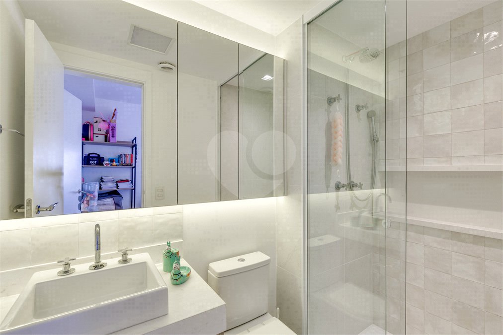 Apartamento para alugar com 3 suítes em Chácara Santo Antônio, São Paulo, SP