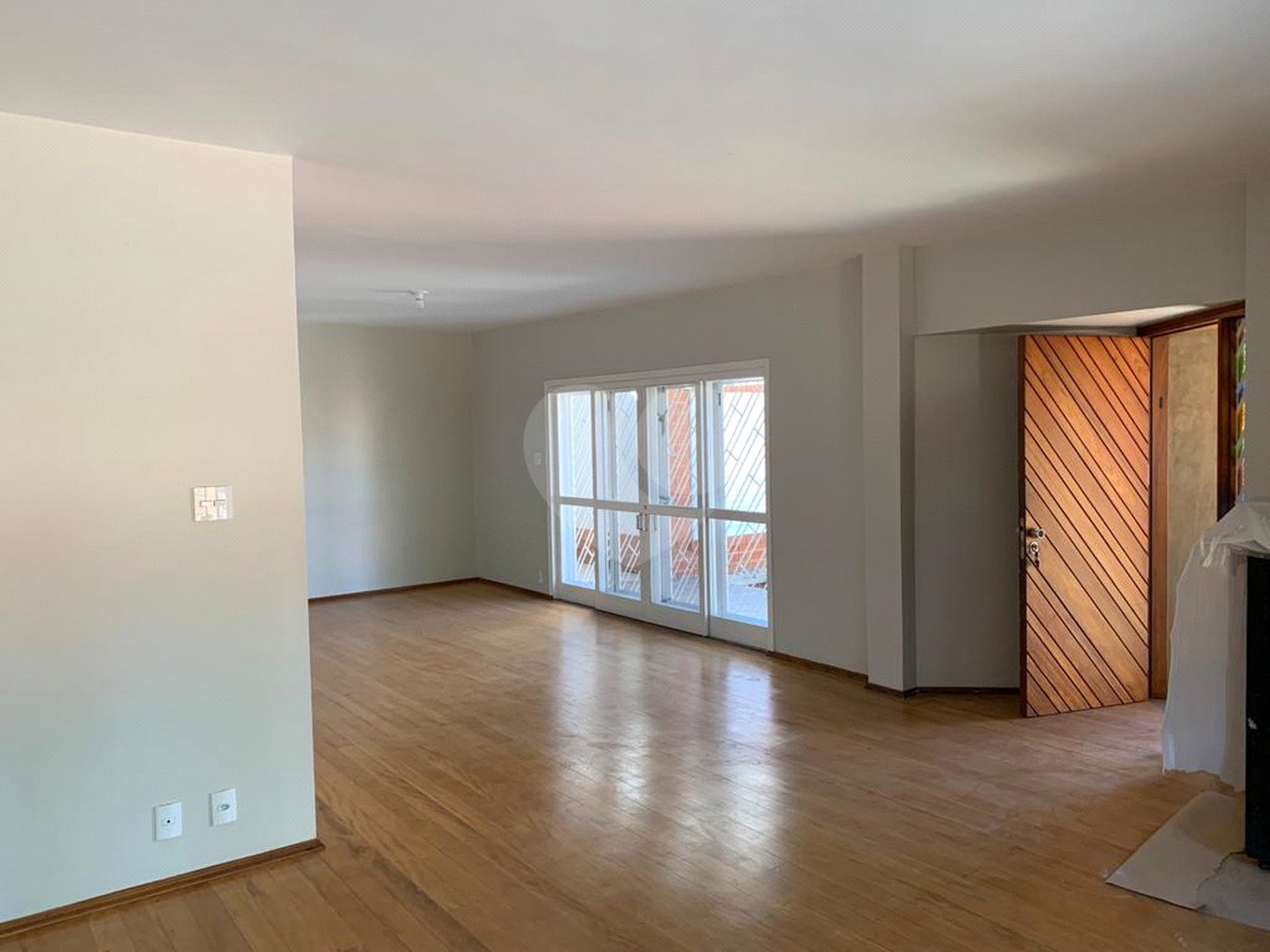 Casa térrea com 4 quartos á venda em Araras, São Paulo - SP