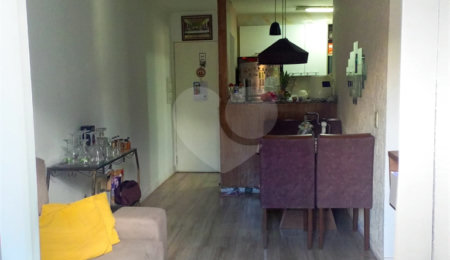 Apartamento à venda com 2 quartos em Luz, São Paulo, SP