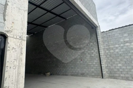 Galpão para Locação no Jaçanã – Amplo Espaço para sua Empresa
