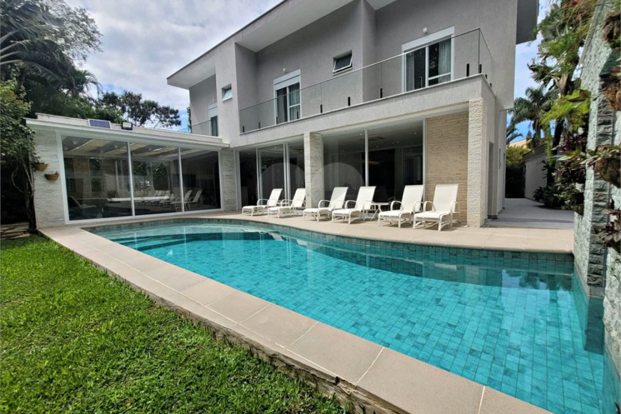 Casa à venda com 7 suítes em Riviera de São Lourenço, Bertioga, SP