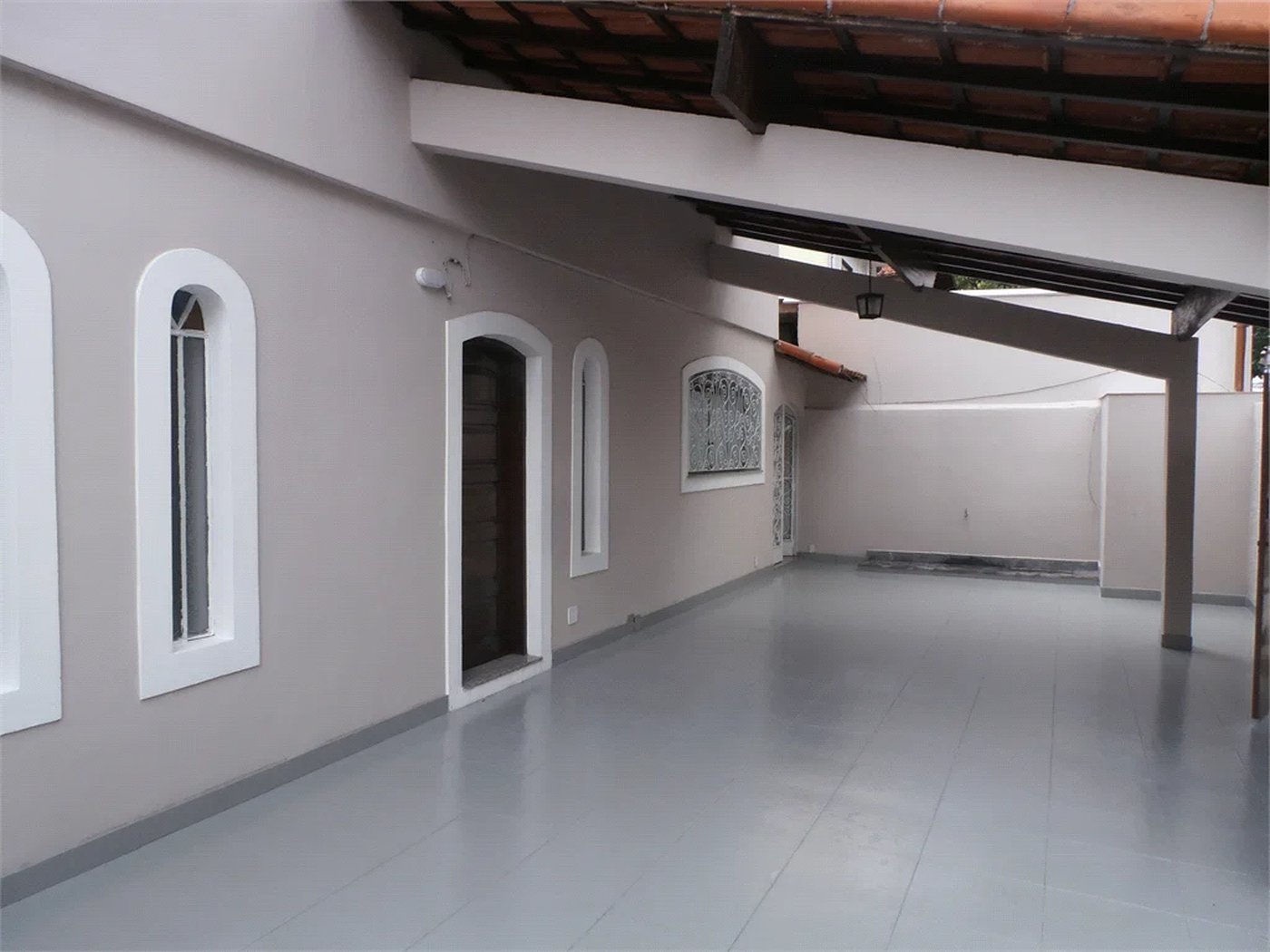 Sobrado à venda ou para alugar com 4 quartos, sendo 1 suíte, em Vila Butantã, São Paulo, SP