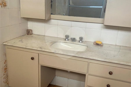 Casa à Venda com Excelente Potencial Comercial – Avenida José Pereira Lopes, São Carlos
