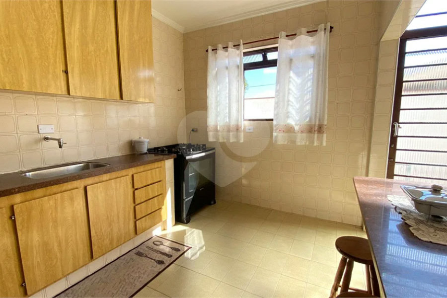 Excelente casa no Jardim Brasilia 3 dormitórios sendo 1 suíte